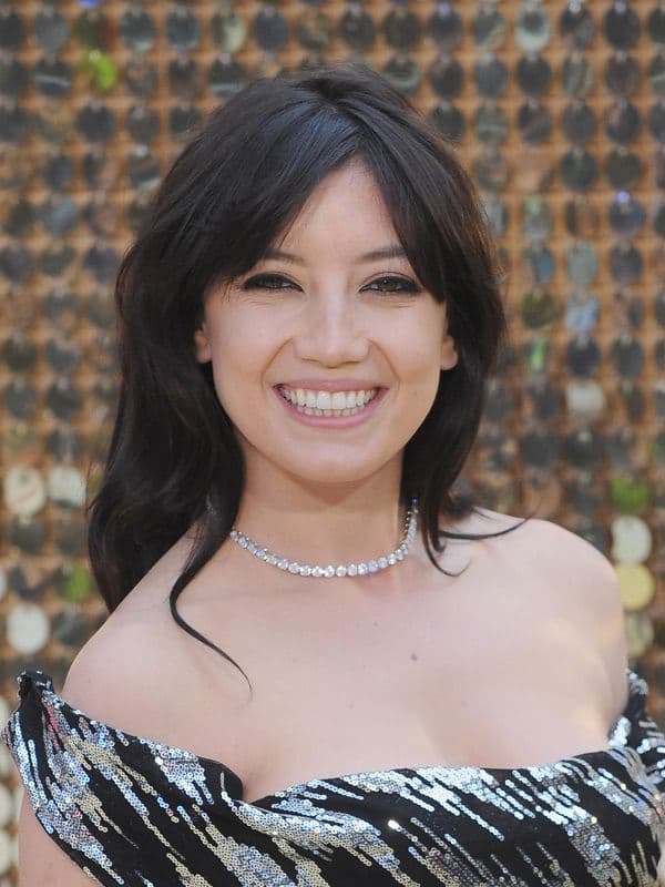 Daisy Lowe