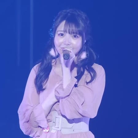 Momo Asakura