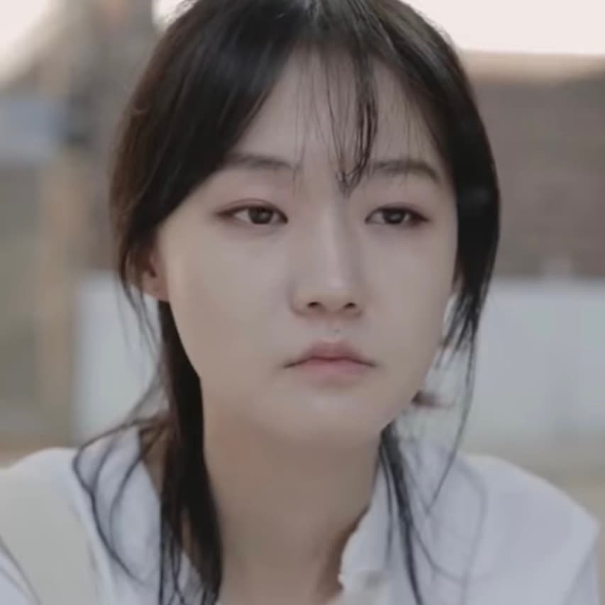 Park Ye-young