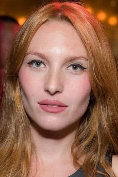 Josephine de la Baume