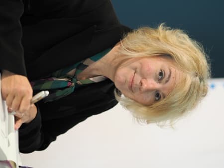 Nina George