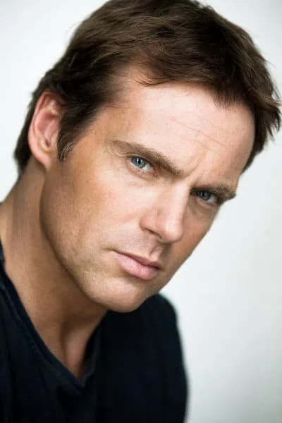 Michael Shanks (I)