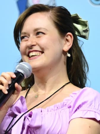 Sarah Wiedenheft